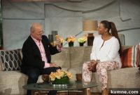 AZ Interview on The Queen Latifah Show: Highlights & Moments