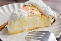 Decadent Eggnog Cream Pie Recipe for the Holidays