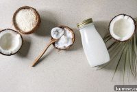 7 Coconut Products That Fit a Keto Diet