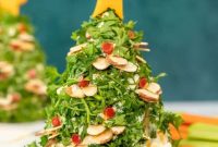 Keto-Friendly Veggie Christmas Tree Appetizer for Holidays