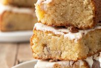 Low-Carb Maple Pecan Blondies — Chewy, Gooey Treats