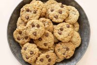 Chewy Chocolate Chip Oatmeal Cookies Recipe for Homemade Treats