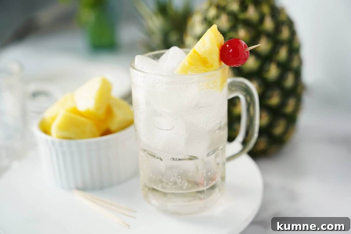 How to Tell When a Pineapple Is Ripe: 7 Signs to Look For 9 Pineapple Cubes and Drink