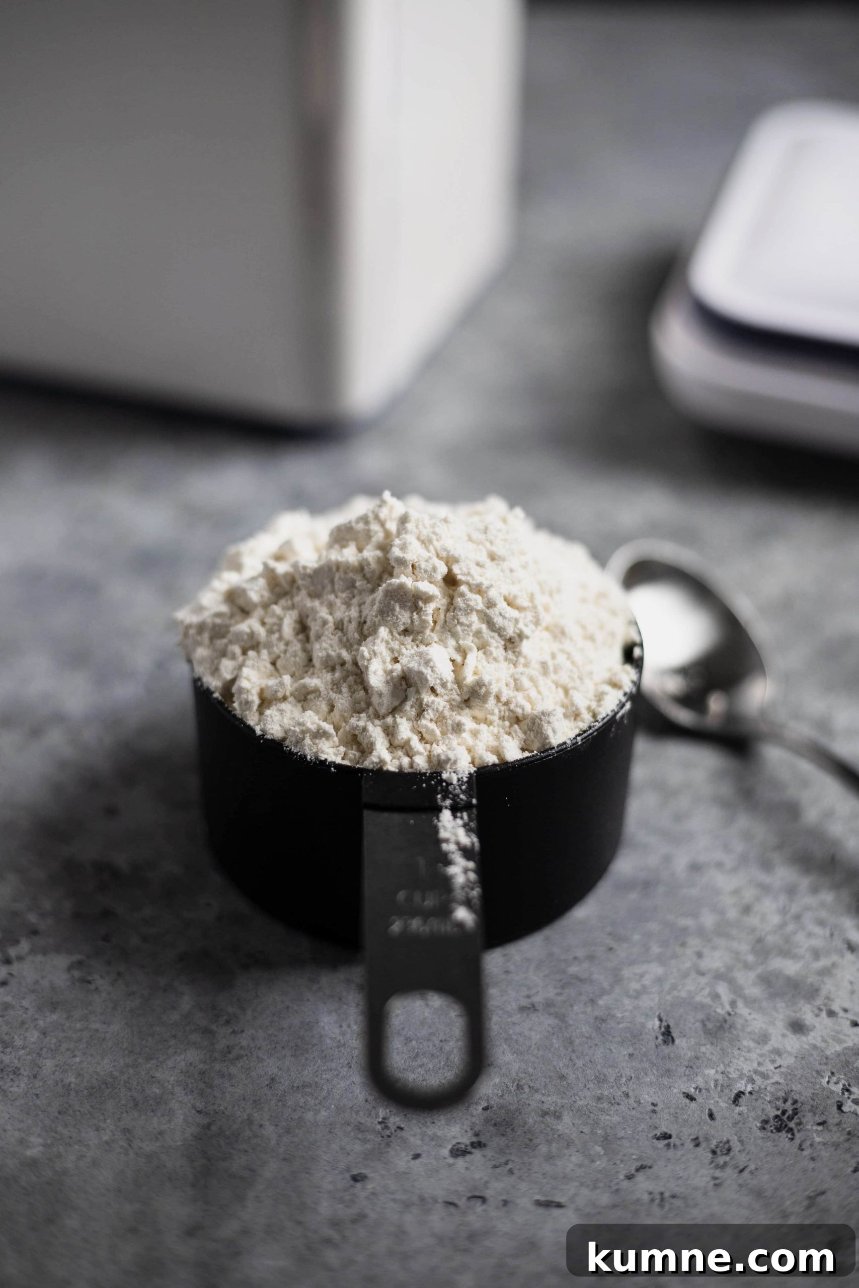 10 Essential Tips to Level Up Your Baking Skills 3 img 145 2 scaled