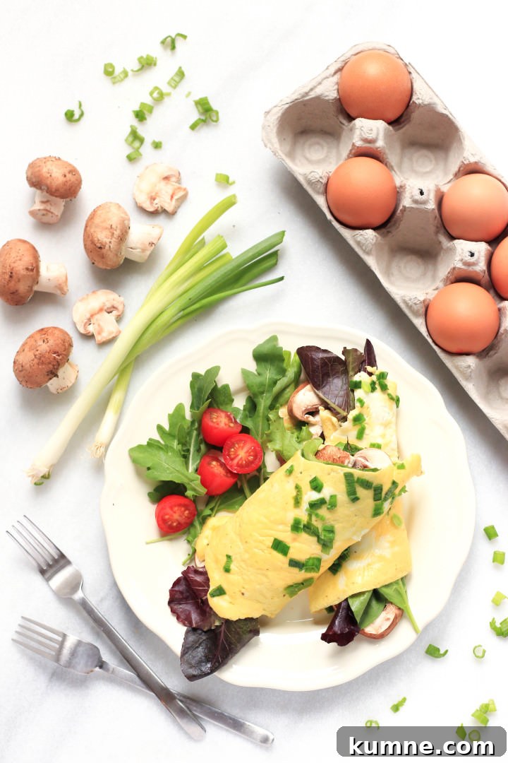 Spinach Mushroom Omelet (Gluten-Free, Dairy-Free) Omelet Wraps with Spinach, Lettuce and Mushrooms