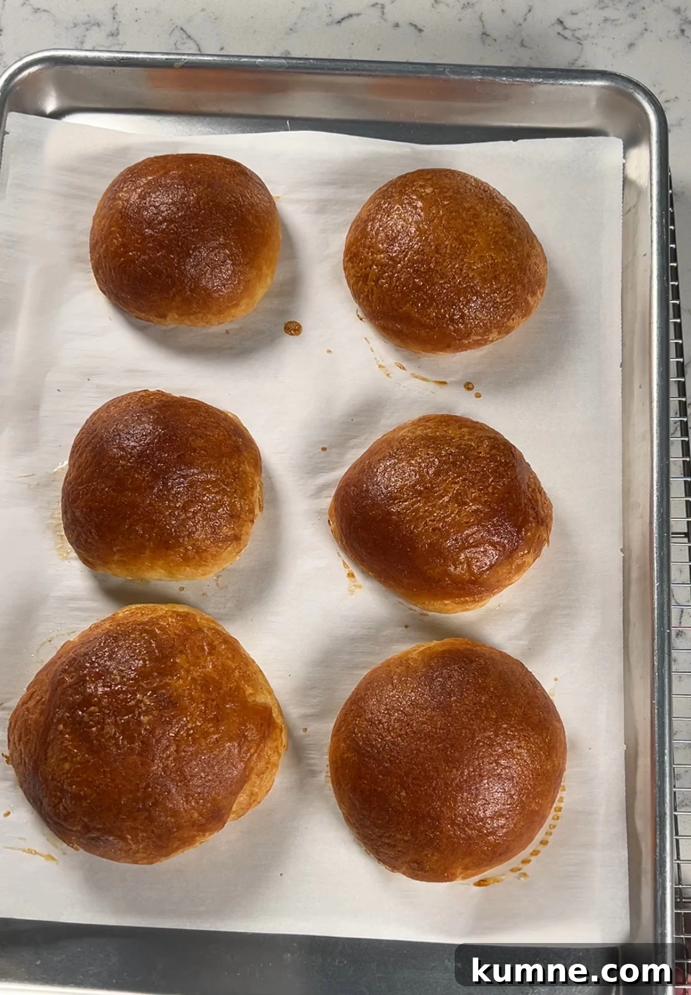 Salted Caramel Hazelnut Fastelavnsboller Recipe 17 Buns after baking.