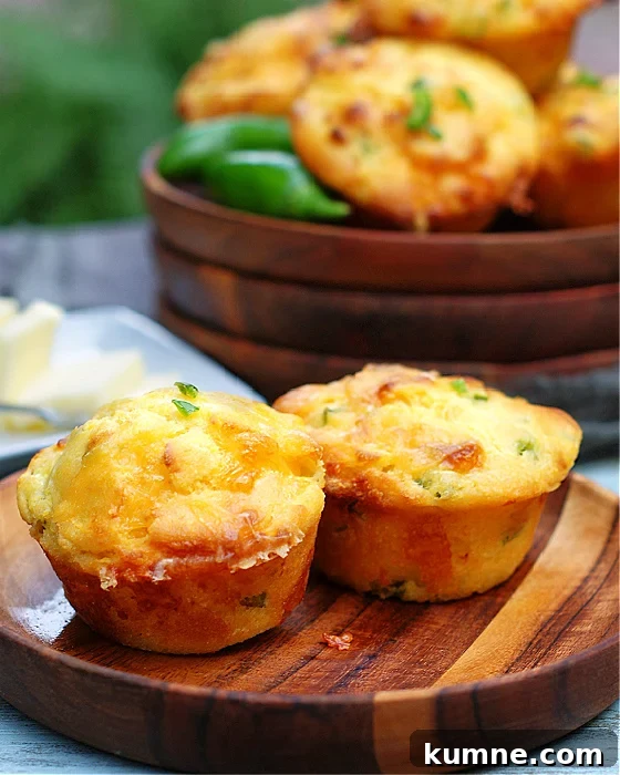Cheddar Jalapeno Cornbread Muffins