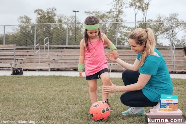 10 Must-Have Items for a Soccer First Aid Kit 5 How to make a first aid kit for soccer players
