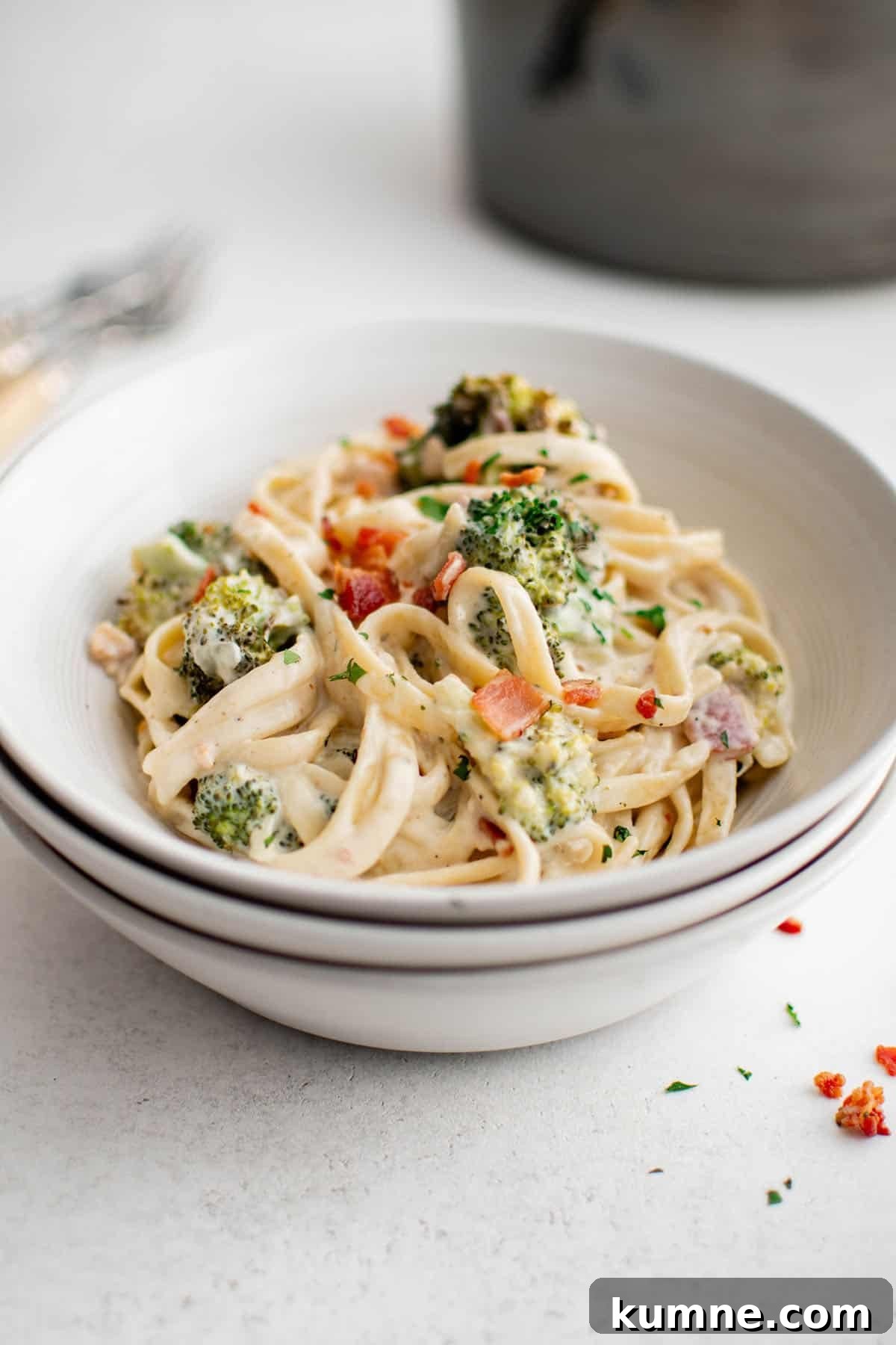 Creamy Bacon and Roasted Broccoli Pasta Recipe 4 creamy bacon roasted broccoli pasta in a bowl