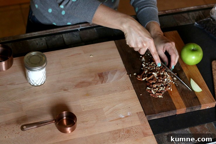 Pecan chopping