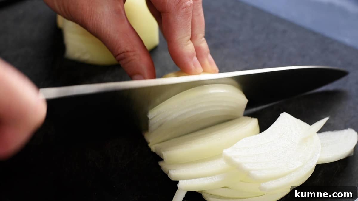 slicing onions into slivers
