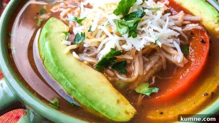 Keto Low Carb Mexican Chicken Fajita Soup Recipe