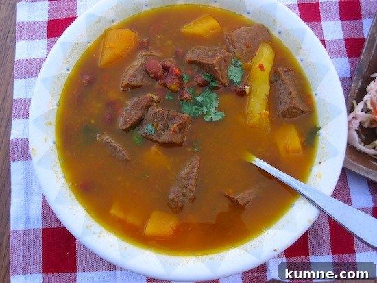 Sopa de Frijoles Rojos Sopa de Frijoles Rojos