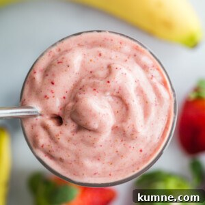 strawberry banana smoothie