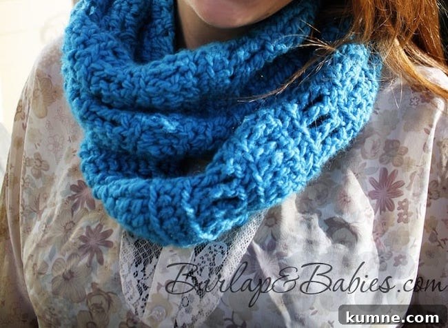 19 Quick Crochet Gift Patterns for Everyone (Free) 11 crochet infinity scarf