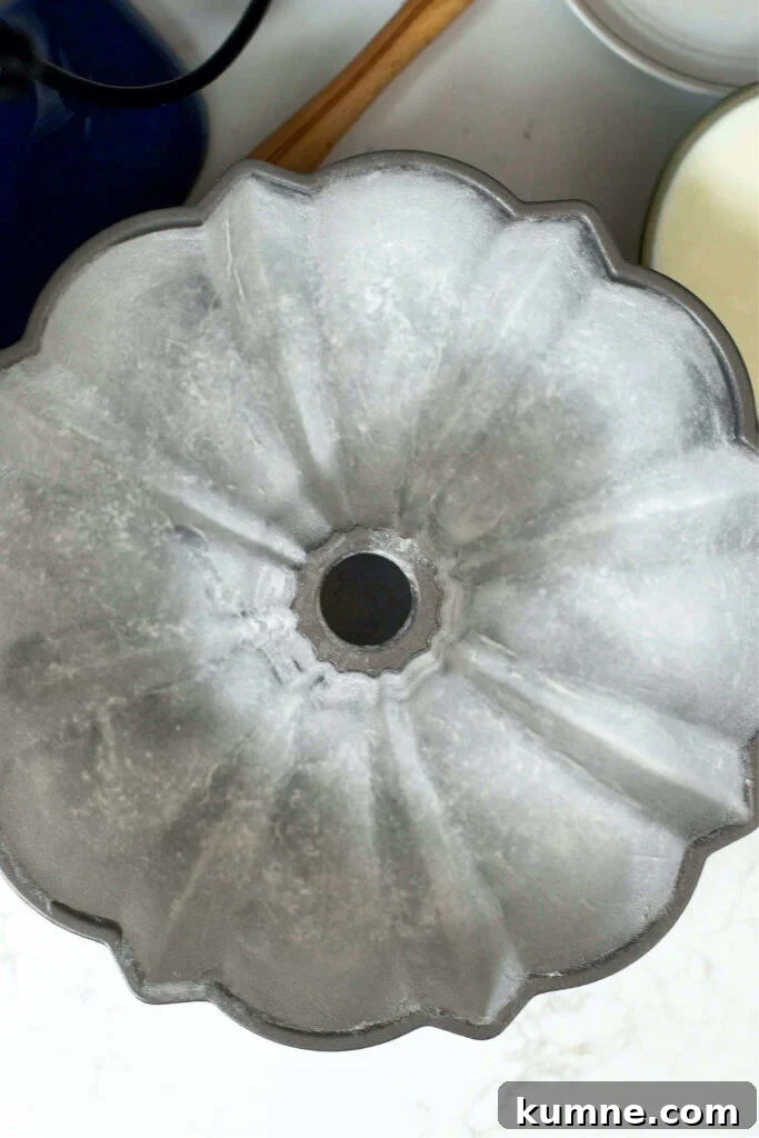 floured bundt pan