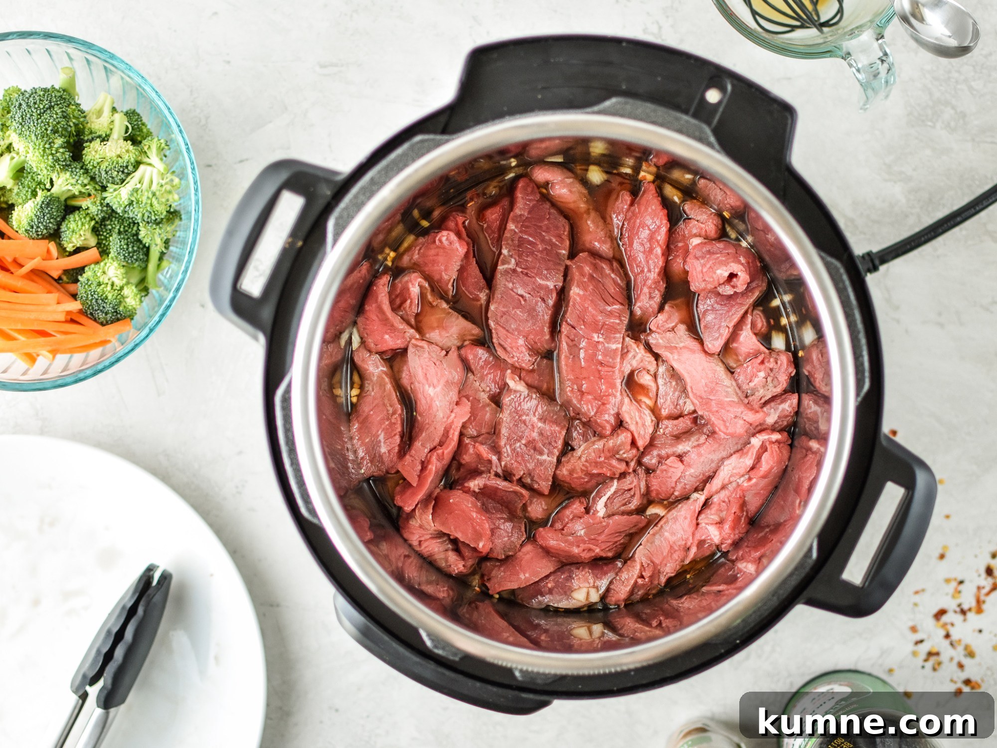 25 Favorite Instant Pot Recipes I Cooked First 11 Broccoli and beef made in the Instant Pot - Here are The First 25 Recipes I Made With My Instant Pot!