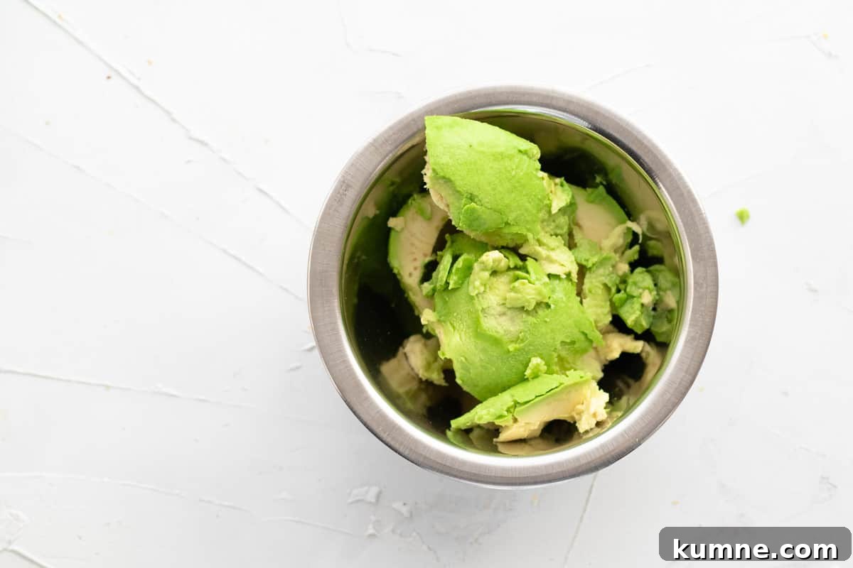 Copycat Dunkin' Avocado Toast Recipe with 3 Ingredients 5 ripe avocado in a prep bowl