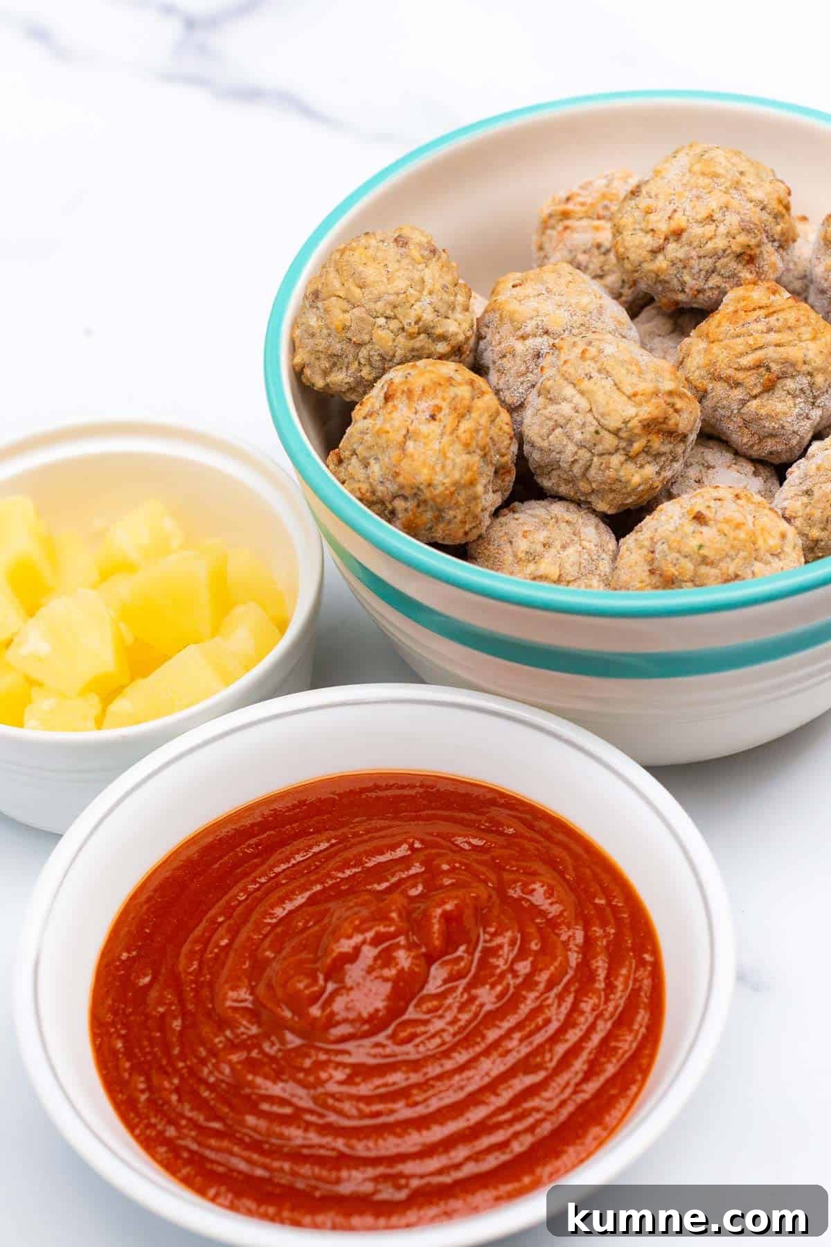 3-Ingredient Hawaiian Meatball Recipe with Pineapple Glaze 3 Frozen meatballs, sloppy joe sauce, and pineapple chunks.