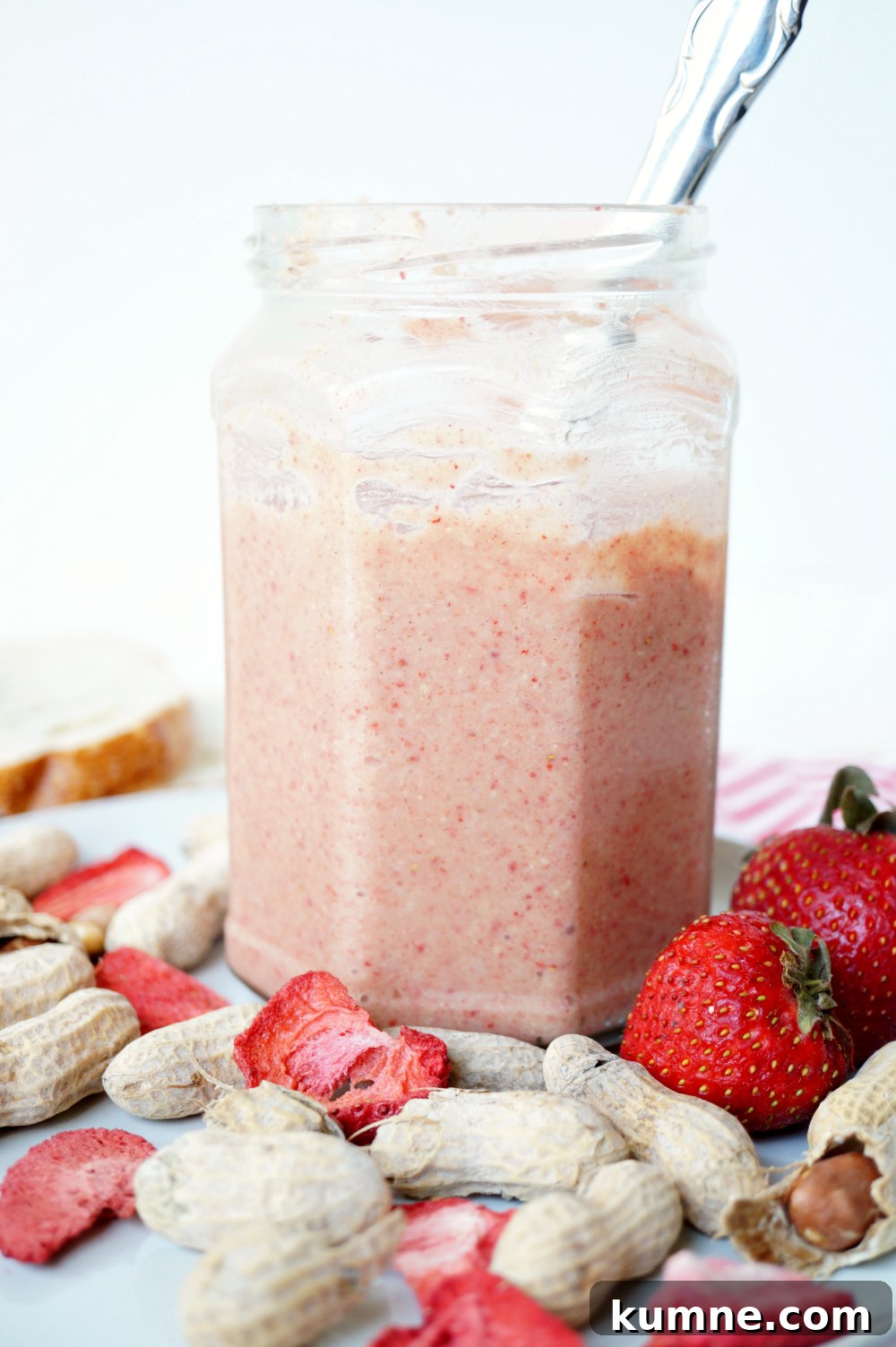 homemade strawberry peanut butter | The Baking Fairy